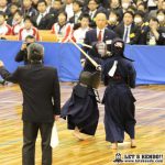 女子準決勝2、東奥義塾副将・菊川の2本勝ちで守谷から2-1で勝利し2年連続の決勝へ。