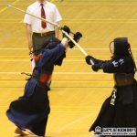 女子準決勝、守谷・西口と小山・入江の代表戦で、西口がメンを決めて決勝進出を決めた。