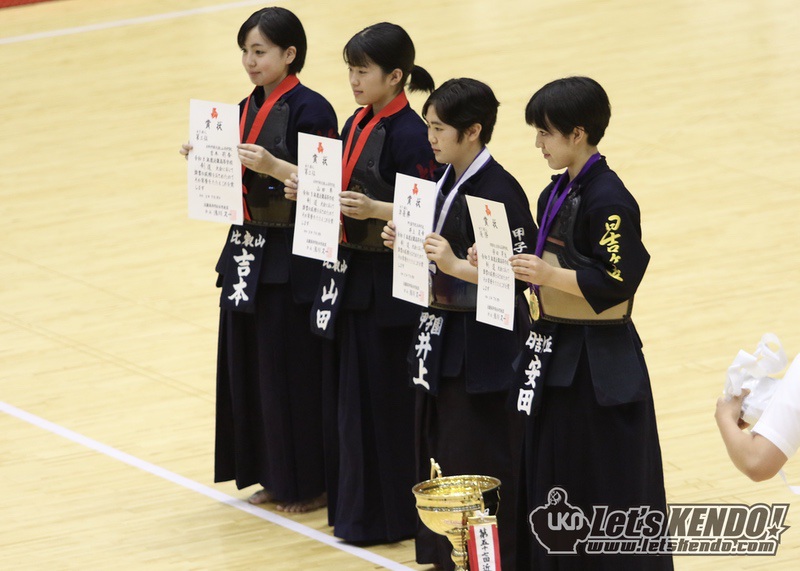 女子個人